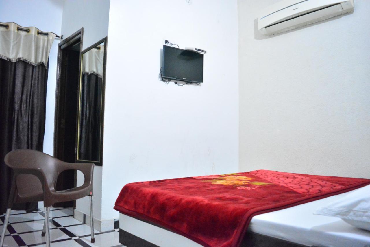 Sharma'S Bnb Amritsar Ngoại thất bức ảnh