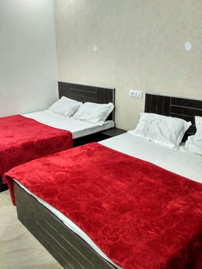 Sharma'S Bnb Amritsar Ngoại thất bức ảnh